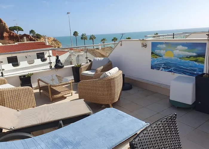 Magnifique Duplex Avec Piscine En Bord De